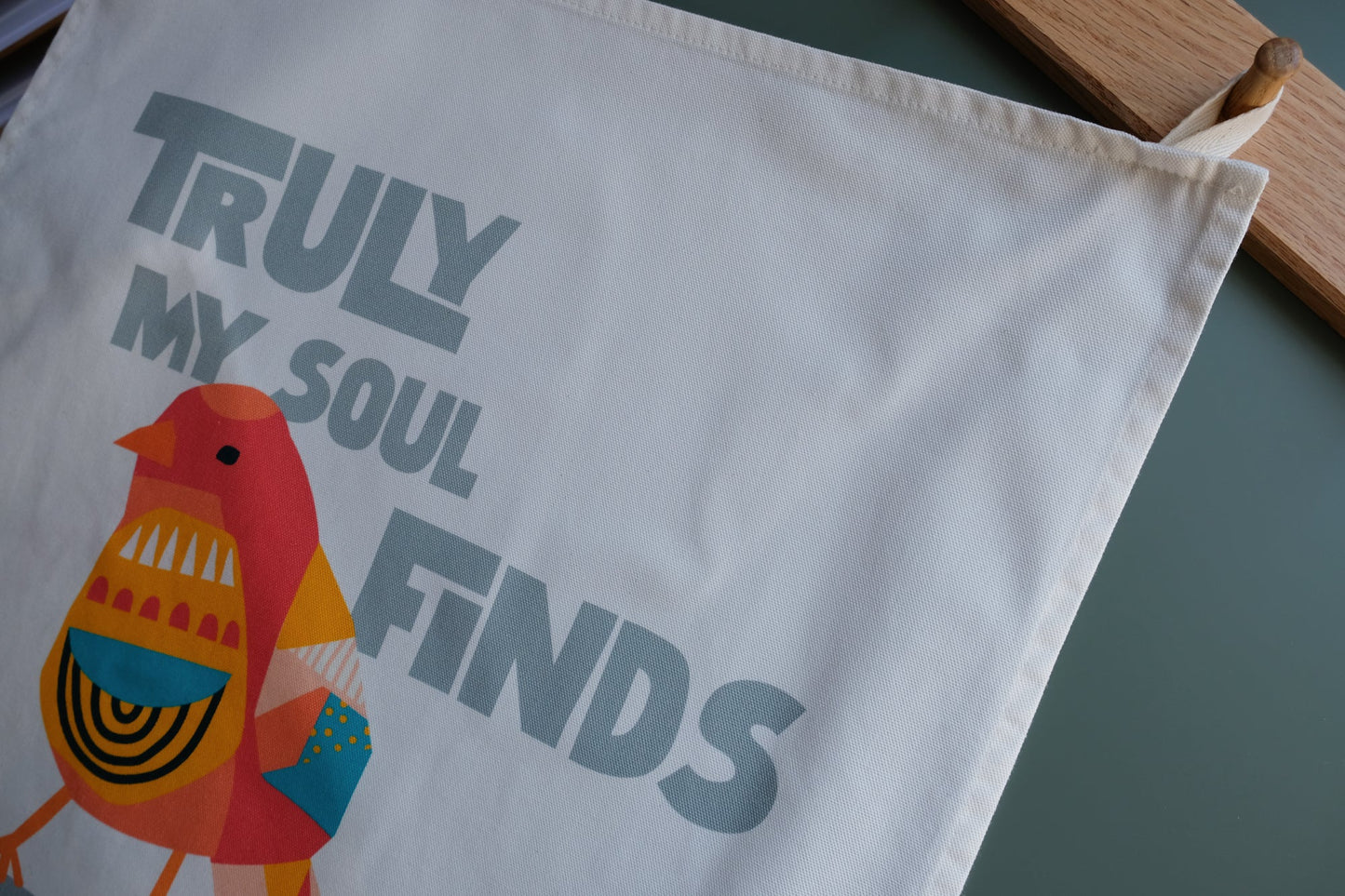 Modern Christian tea towel bird design Psalm 62:1